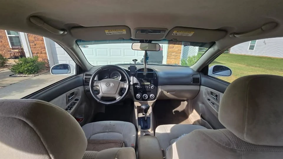 2007 Kia Spectra - Image 3 of 6