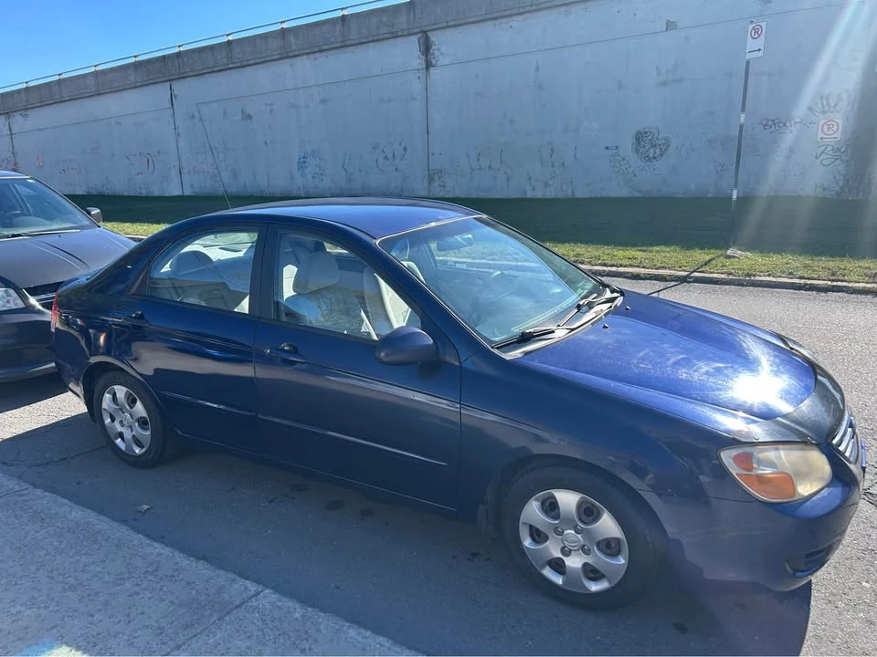 2007 Kia Spectra - Image 13 of 13