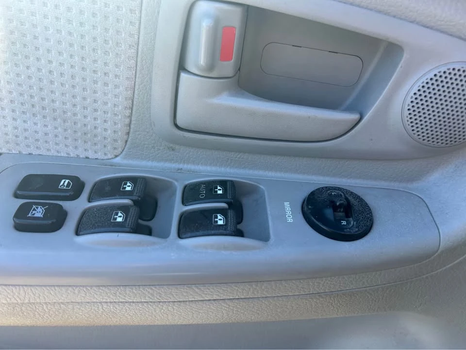 2007 Kia Spectra - Image 8 of 13