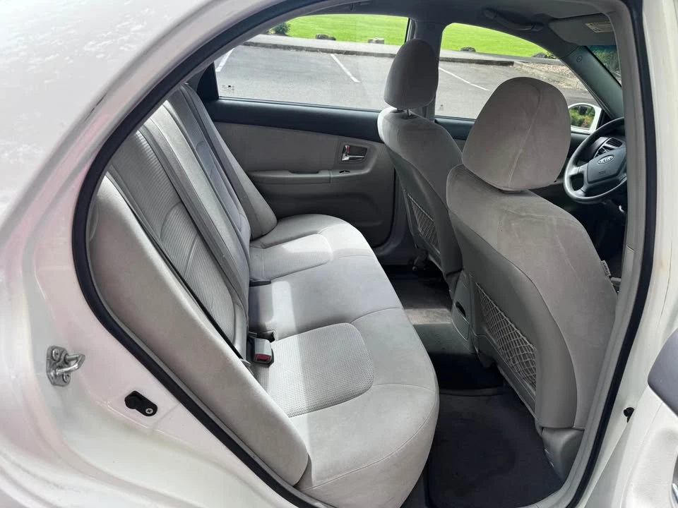 2007 Kia Spectra - Image 6 of 8