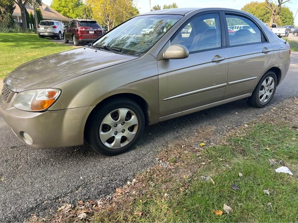 2007 Kia Spectra - Image 2 of 7