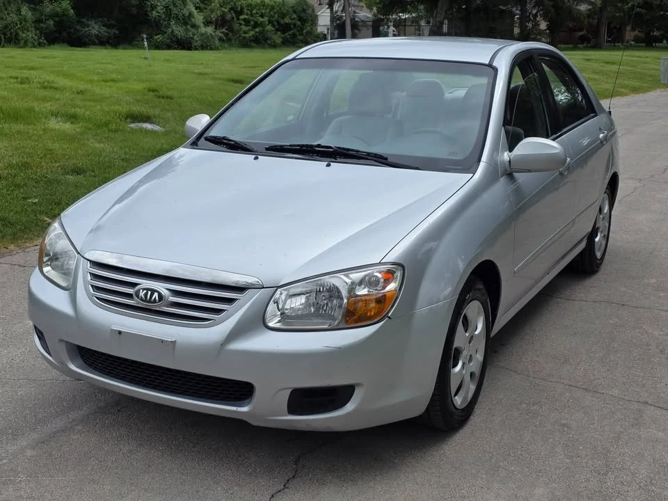2007 Kia Spectra - Image 2 of 12