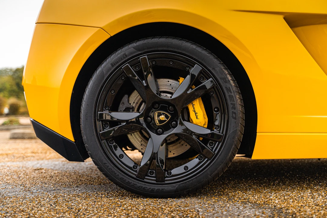 2007 Lamborghini Gallardo - Image 15 of 31