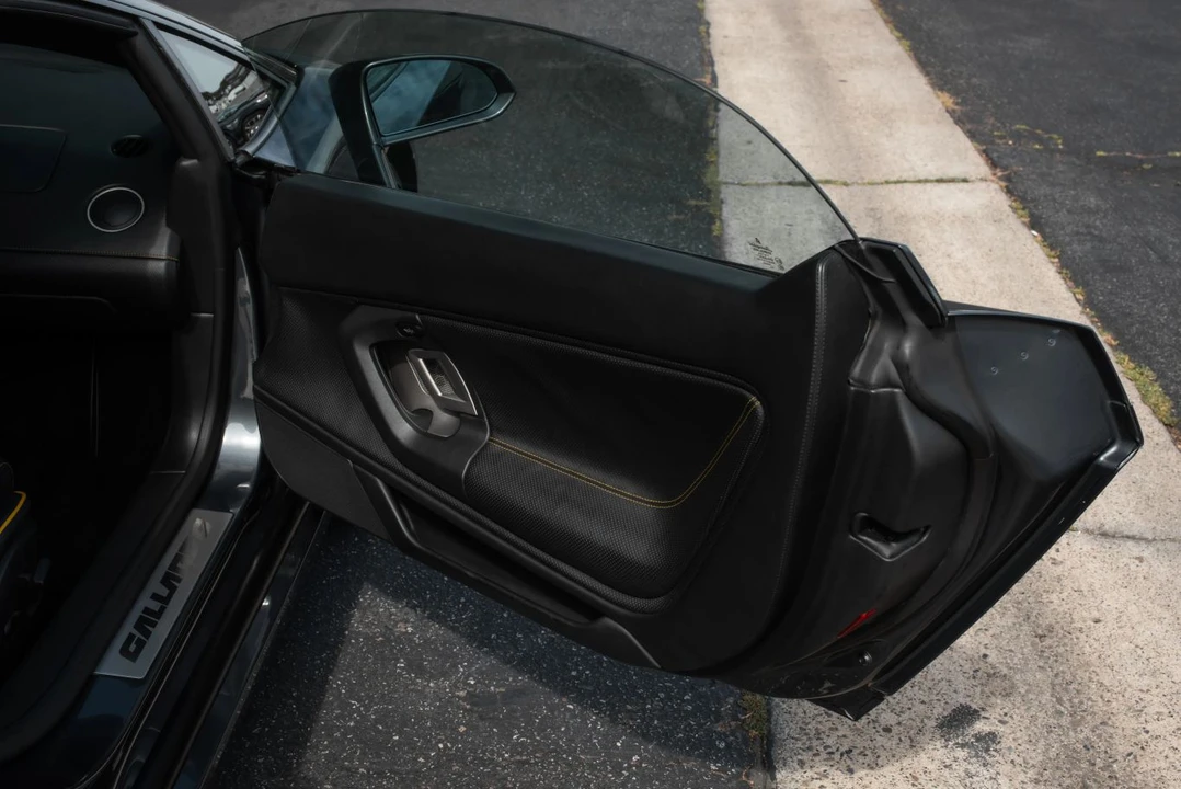 2007 Lamborghini Gallardo - Image 23 of 31