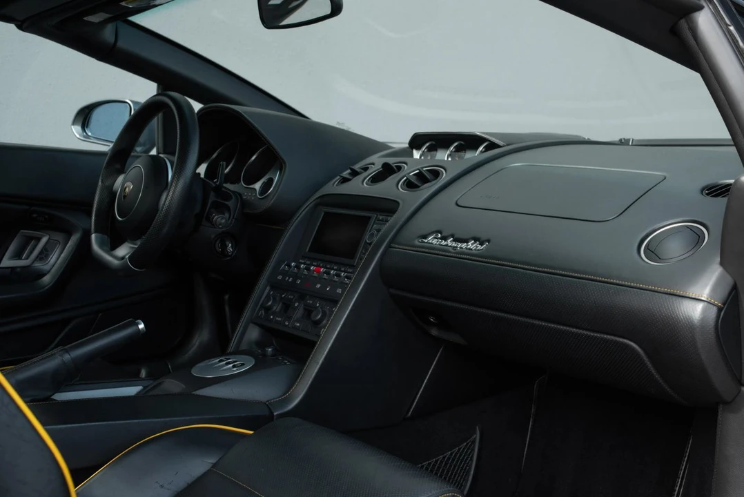 2007 Lamborghini Gallardo - Image 24 of 31