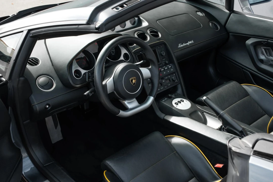 2007 Lamborghini Gallardo - Image 14 of 31