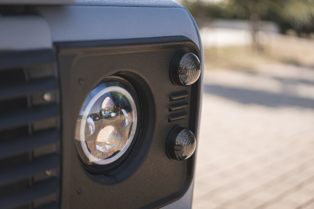 2007 Land Rover Defender 110 - Image 15 of 31