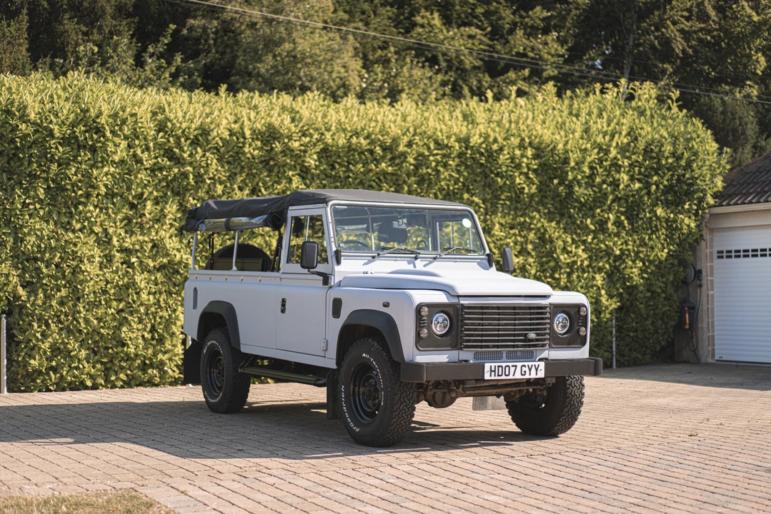 2007 Land Rover Defender 110 - Image 9 of 31