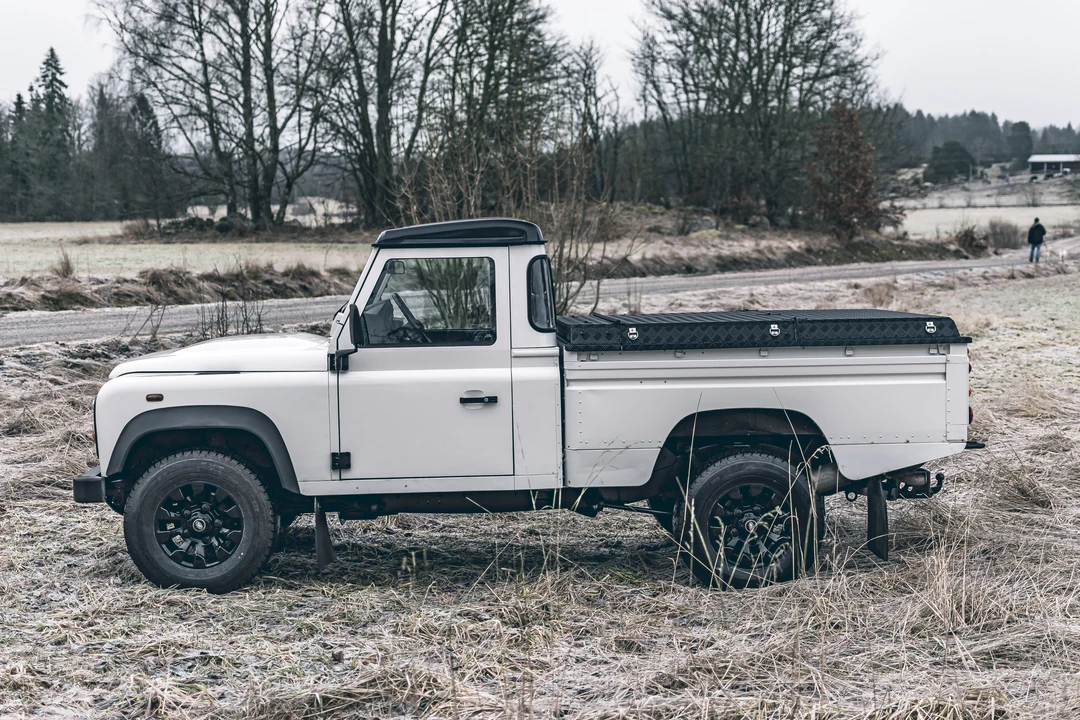 2007 Land Rover Defender 110 - Image 5 of 31