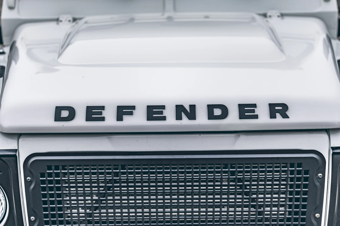 2007 Land Rover Defender 110 - Image 15 of 31