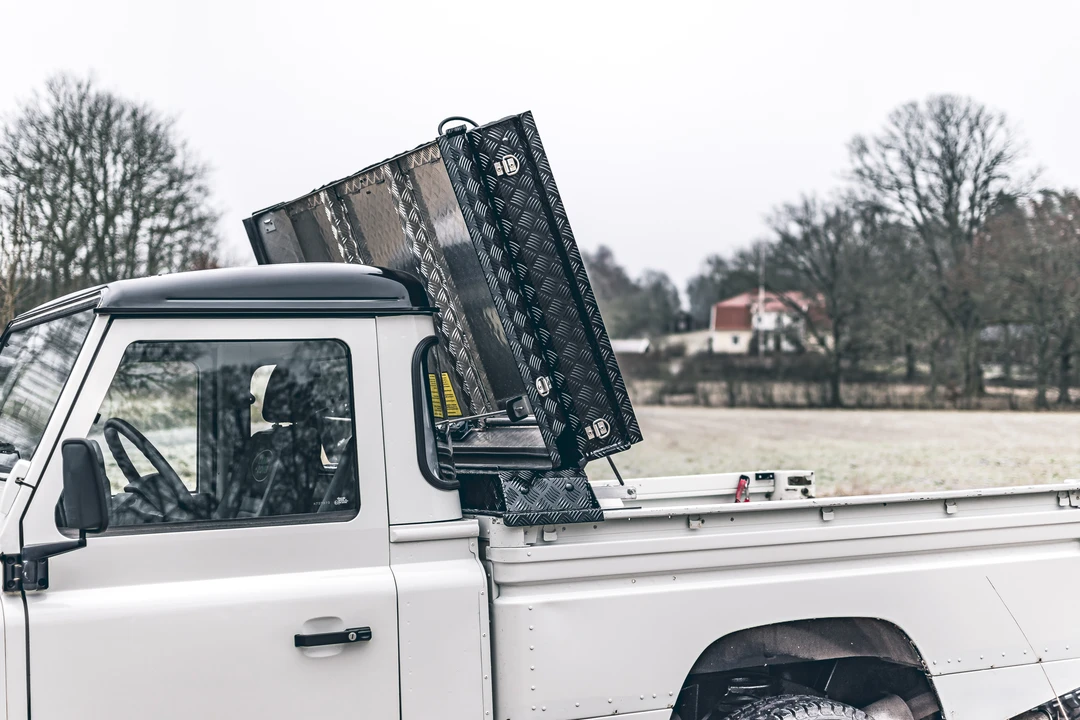 2007 Land Rover Defender 110 - Image 12 of 31