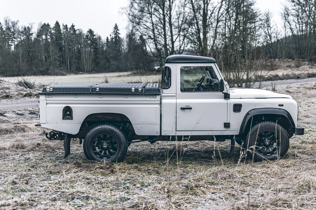 2007 Land Rover Defender 110 - Image 7 of 31