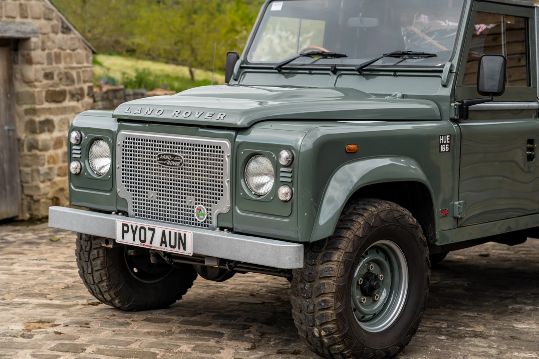 2007 Land Rover Defender 110 - Image 18 of 31