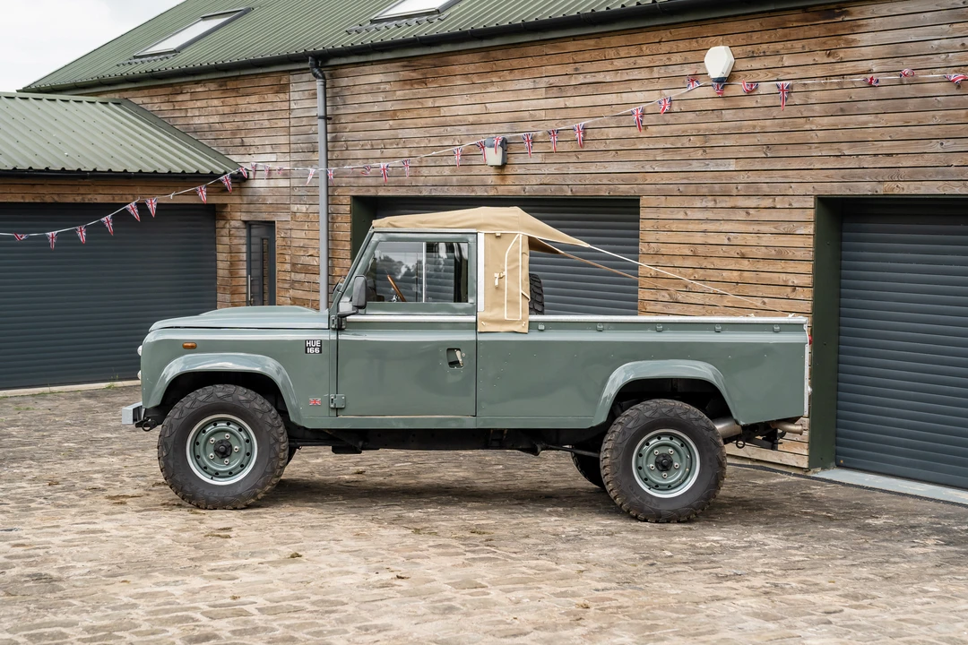 2007 Land Rover Defender 110 - Image 9 of 31
