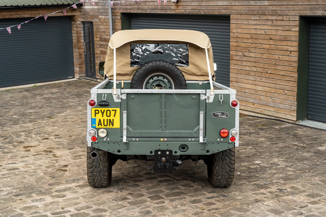 2007 Land Rover Defender 110 - Image 7 of 31