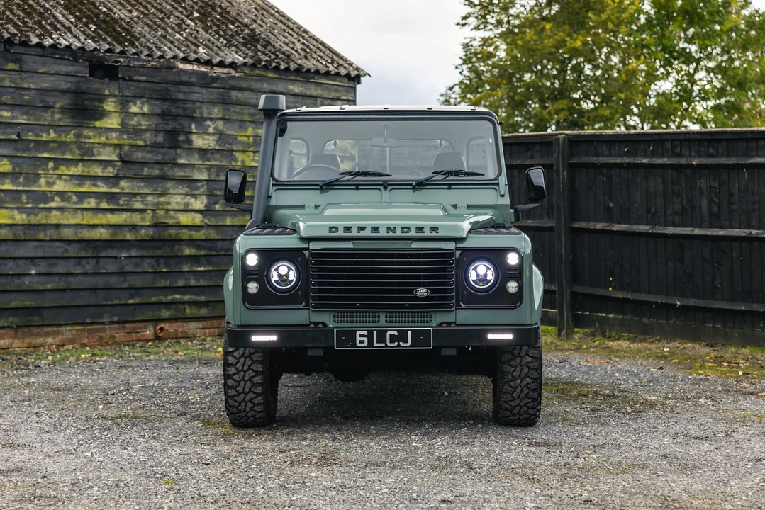 2007 Land Rover Defender 110 - Image 3 of 31
