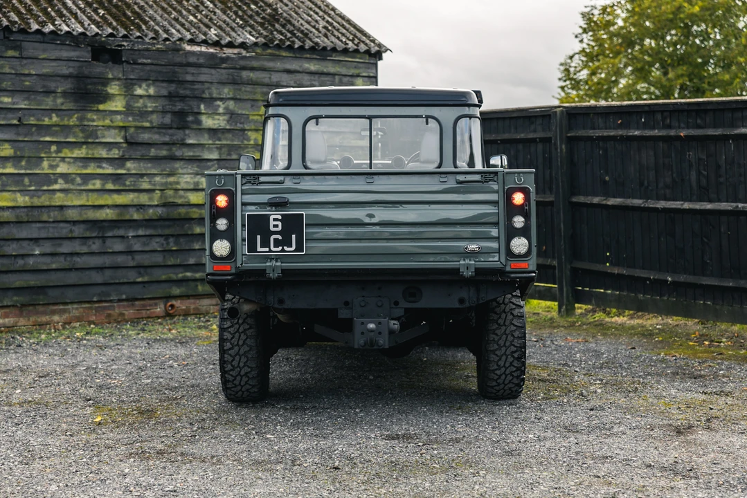2007 Land Rover Defender 110 - Image 7 of 31