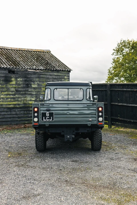 2007 Land Rover Defender 110 - Image 15 of 31