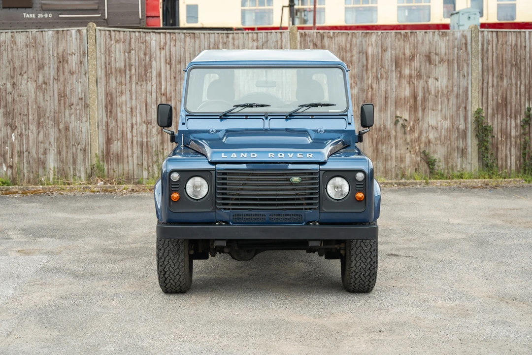 2007 Land Rover Defender 90 - Image 11 of 31