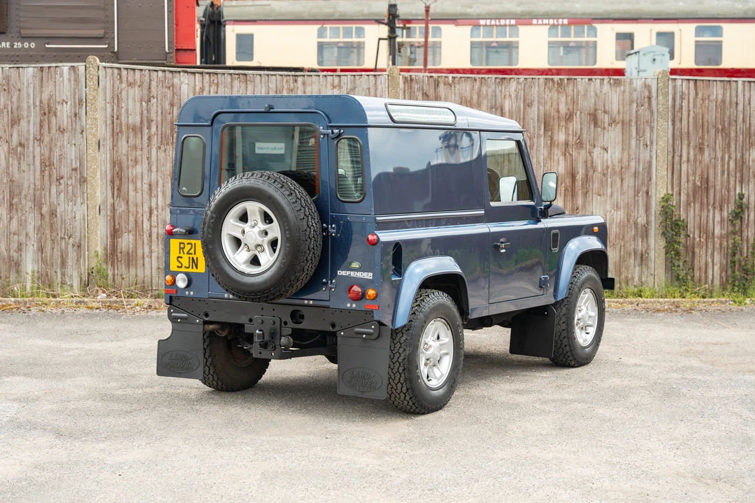 2007 Land Rover Defender 90 - Image 6 of 31