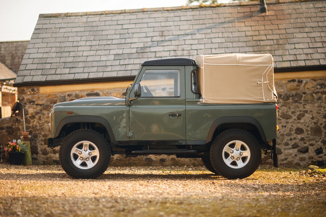 2007 Land Rover Defender 90 - Image 14 of 31