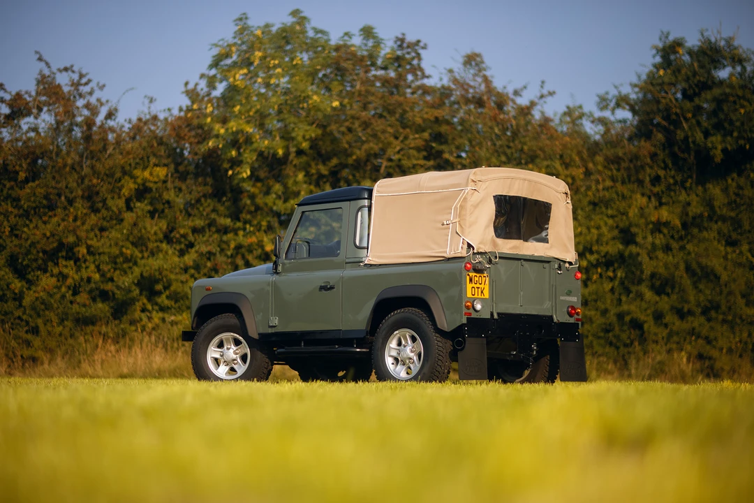 2007 Land Rover Defender 90 - Image 9 of 31