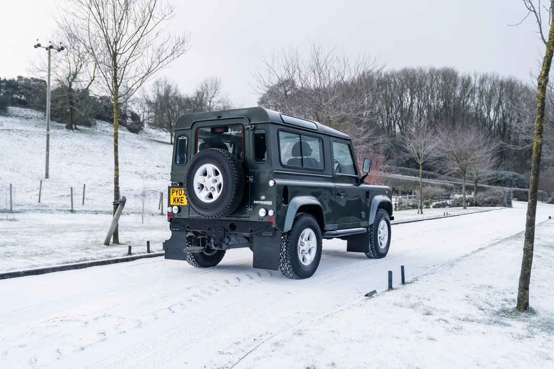 2007 Land Rover Defender 90 - Image 6 of 31