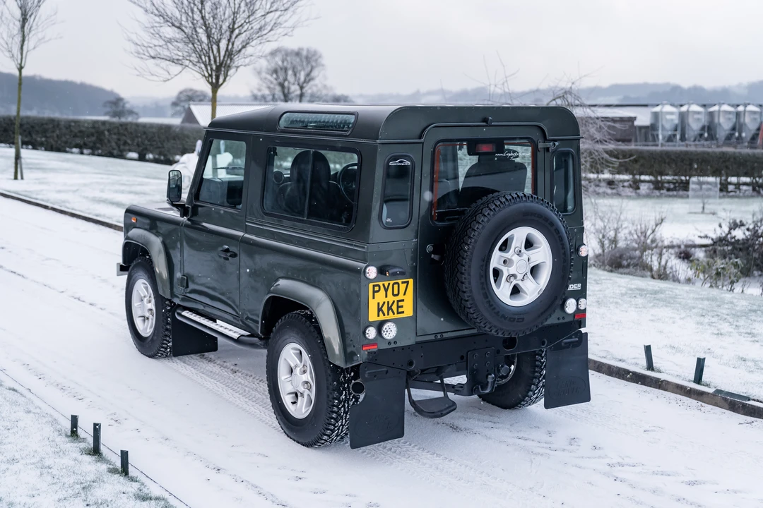 2007 Land Rover Defender 90 - Image 8 of 31