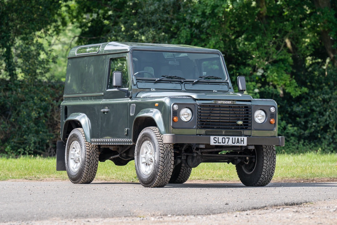 2007 Land Rover Defender 90 - Image 2 of 31