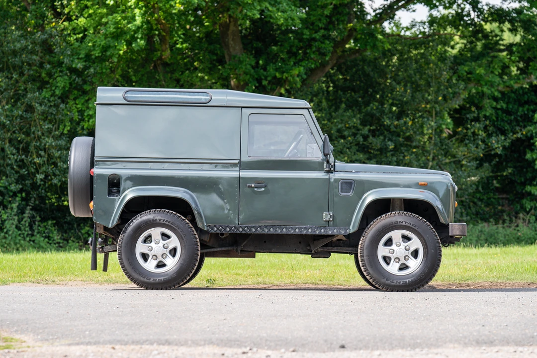 2007 Land Rover Defender 90 - Image 5 of 31