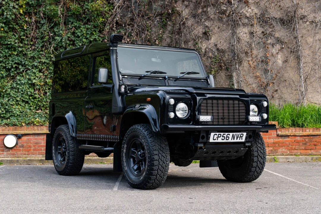2007 Land Rover Defender 90 - Image 2 of 31