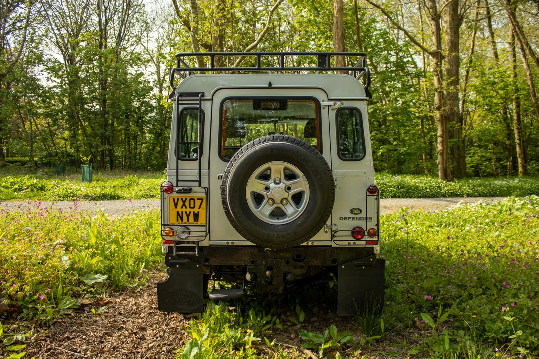 2007 Land Rover Defender 90 - Image 7 of 31
