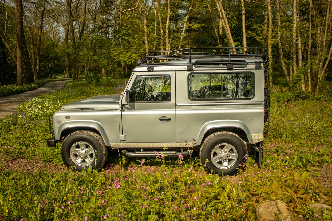 2007 Land Rover Defender 90 - Image 9 of 31