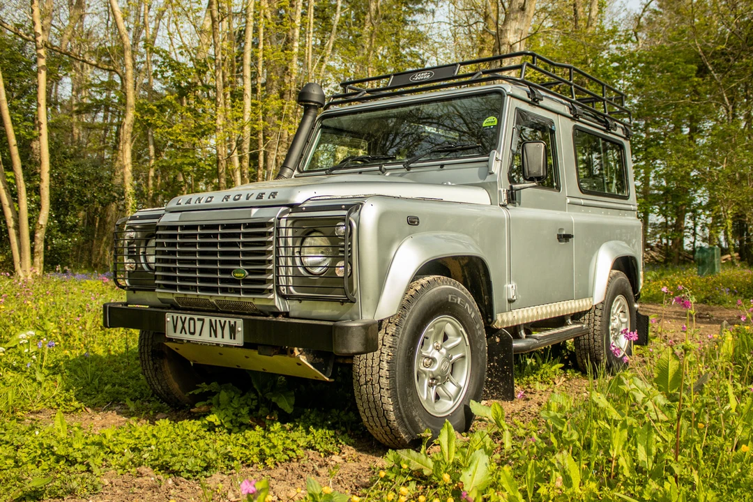 2007 Land Rover Defender 90 - Image 2 of 31