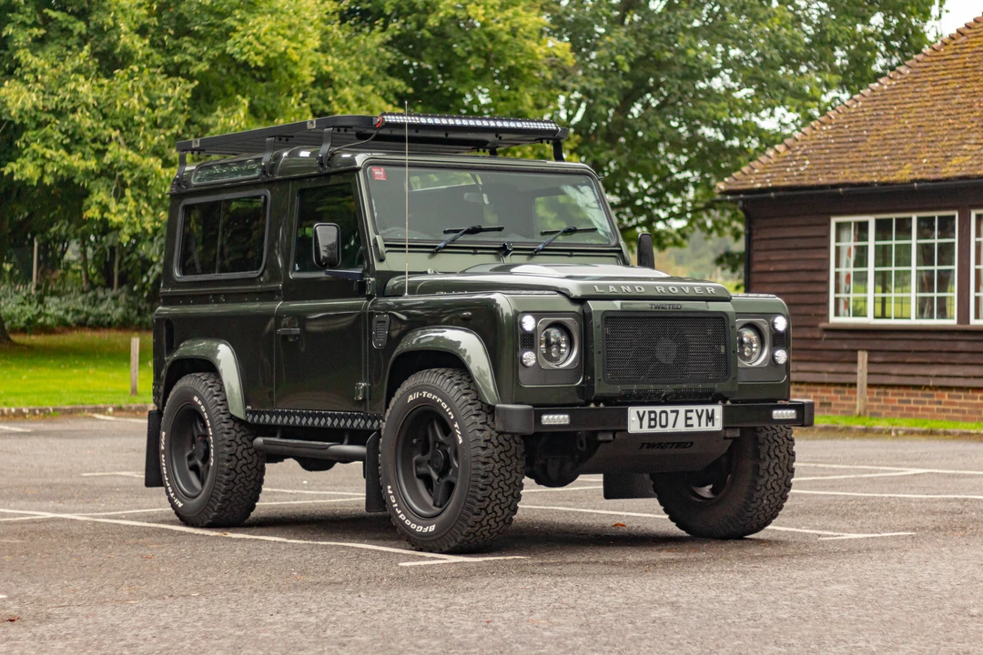 2007 Land Rover Defender 90 - Image 10 of 31