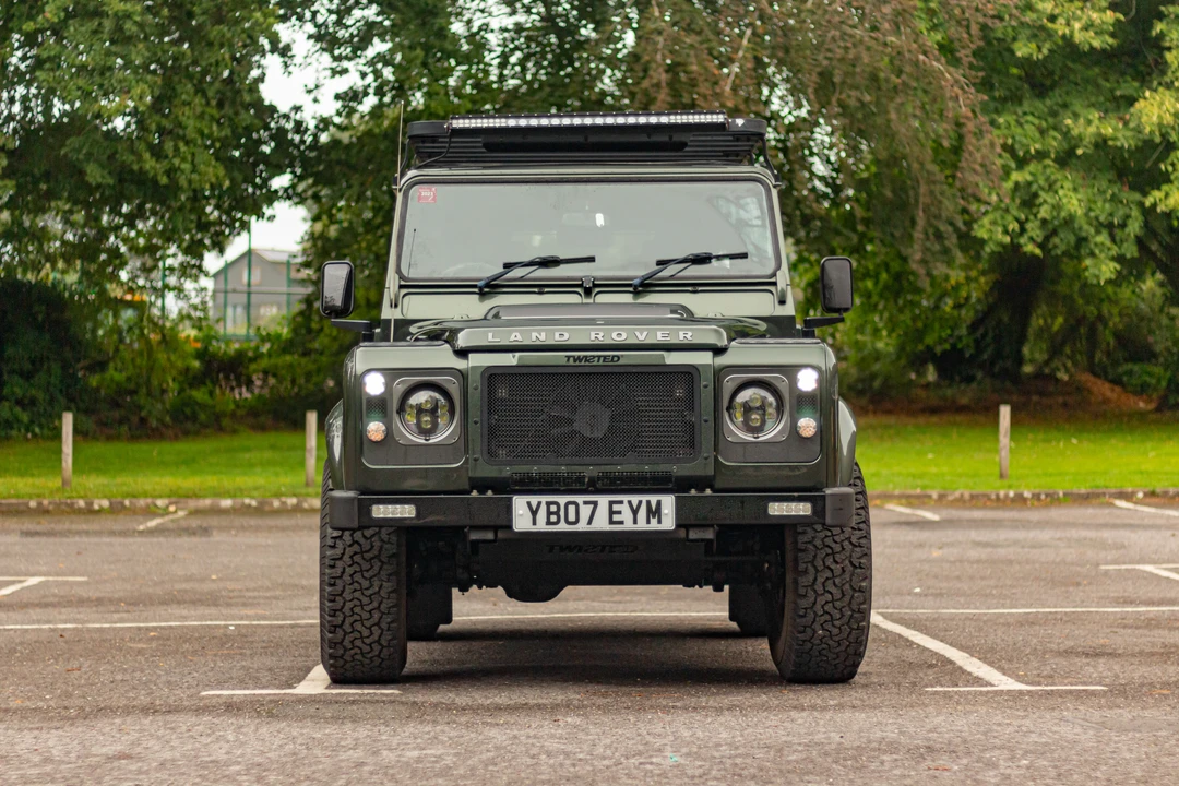 2007 Land Rover Defender 90 - Image 3 of 31