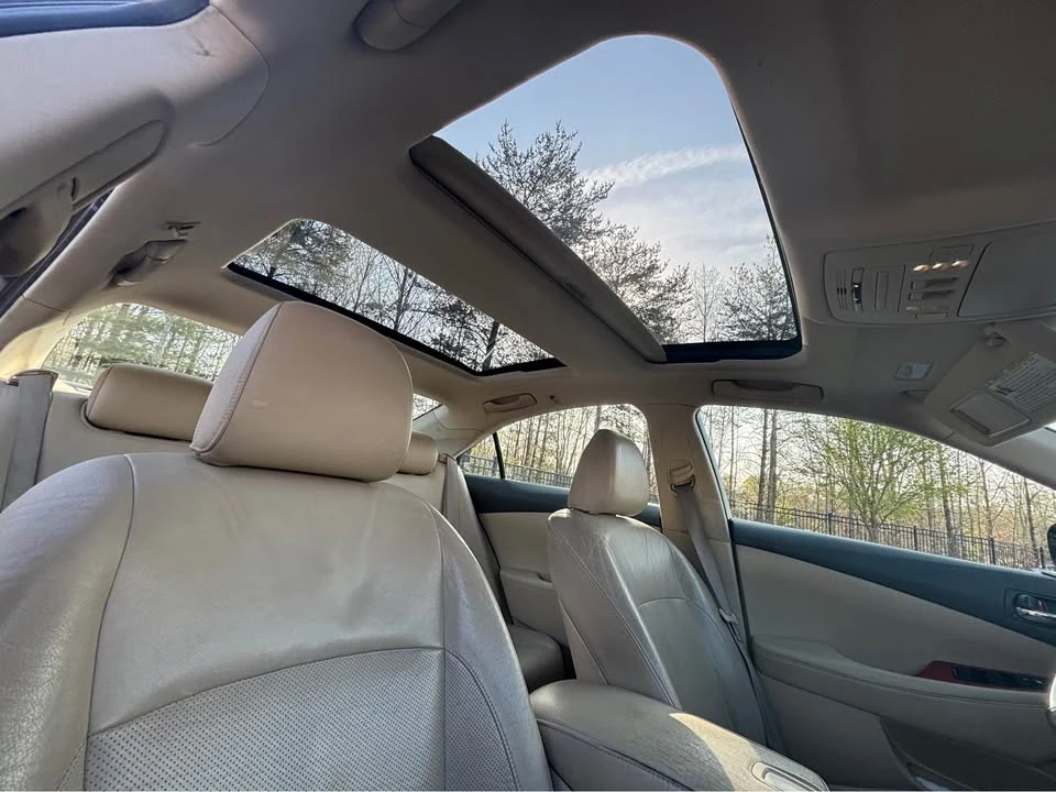 2007 Lexus ES 5th Gen - Image 6 of 7