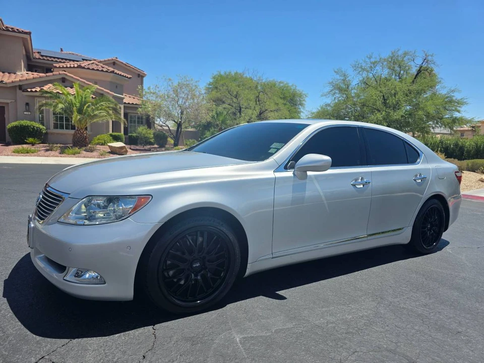 2007 Lexus LS 4th Gen - Image 4 of 18