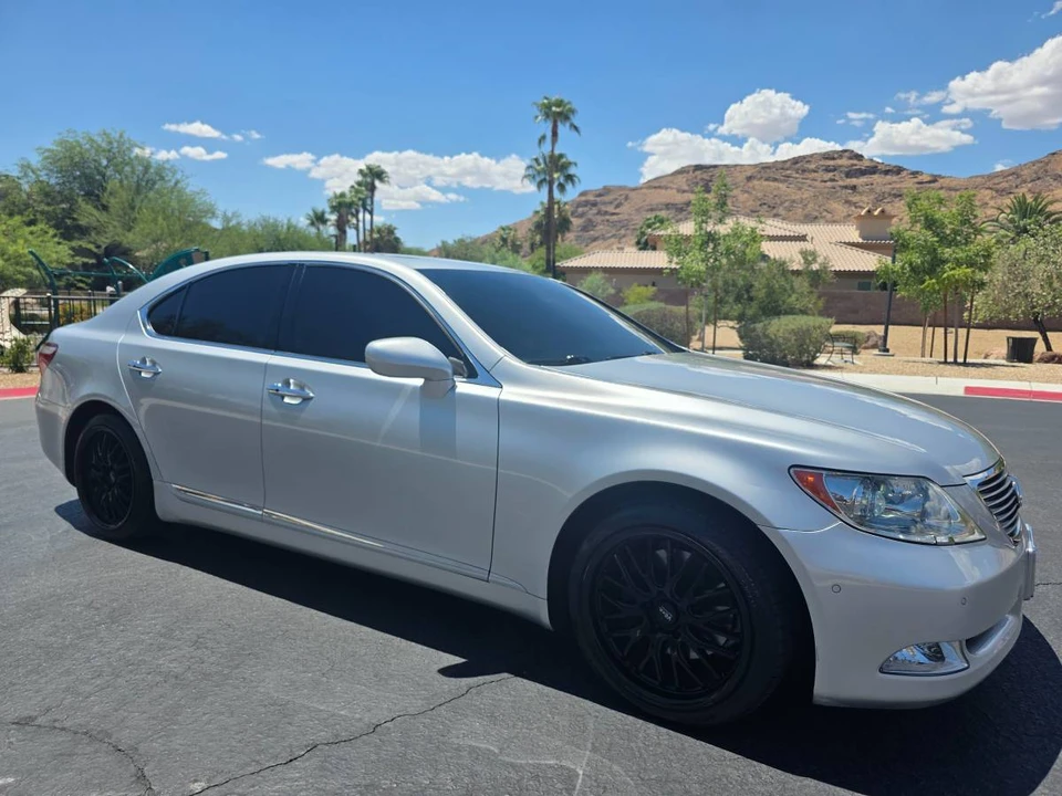 2007 Lexus LS 4th Gen - Image 6 of 18