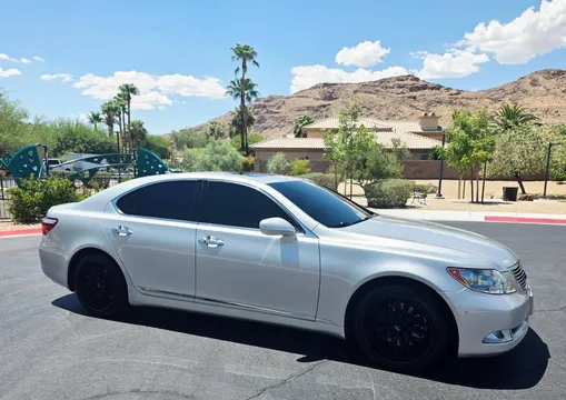 2007 Lexus LS 460