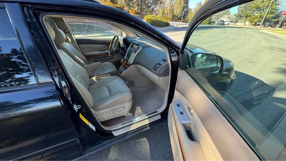 2007 Lexus RX 2nd Gen - Image 8 of 10