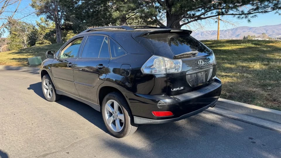 2007 Lexus RX 2nd Gen - Image 3 of 10