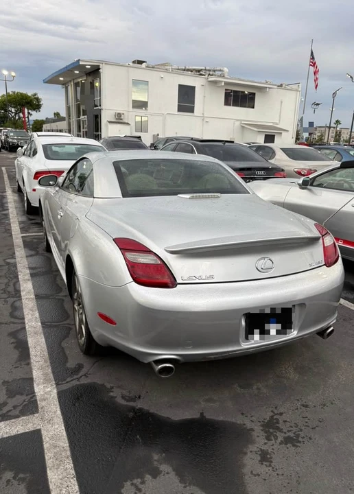 2007 Lexus SC430 - Image 3 of 4