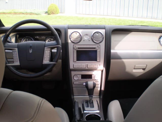 2007 Lincoln MKZ - Image 3 of 5