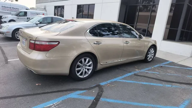 2007 Lexus LS460L