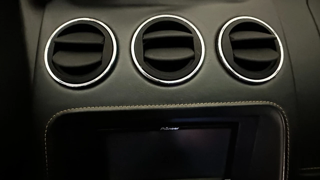 2007 Lamborghini Gallardo - Image 17 of 21