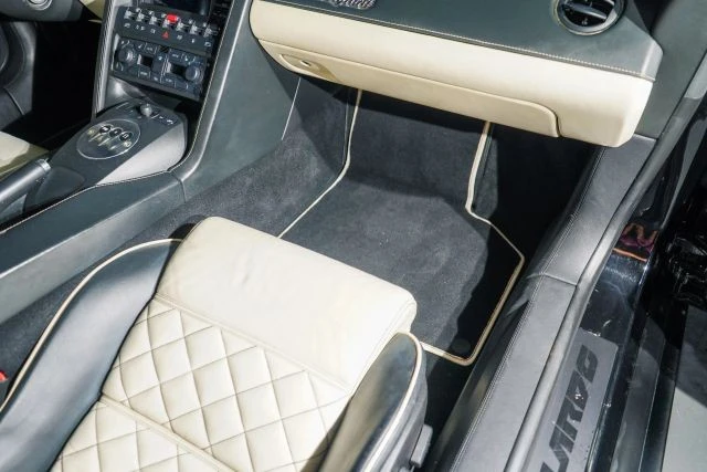 2007 Lamborghini Gallardo - Image 29 of 31