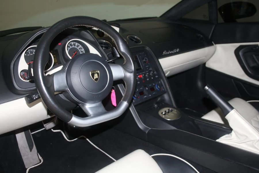 2007 Lamborghini Gallardo - Image 4 of 31