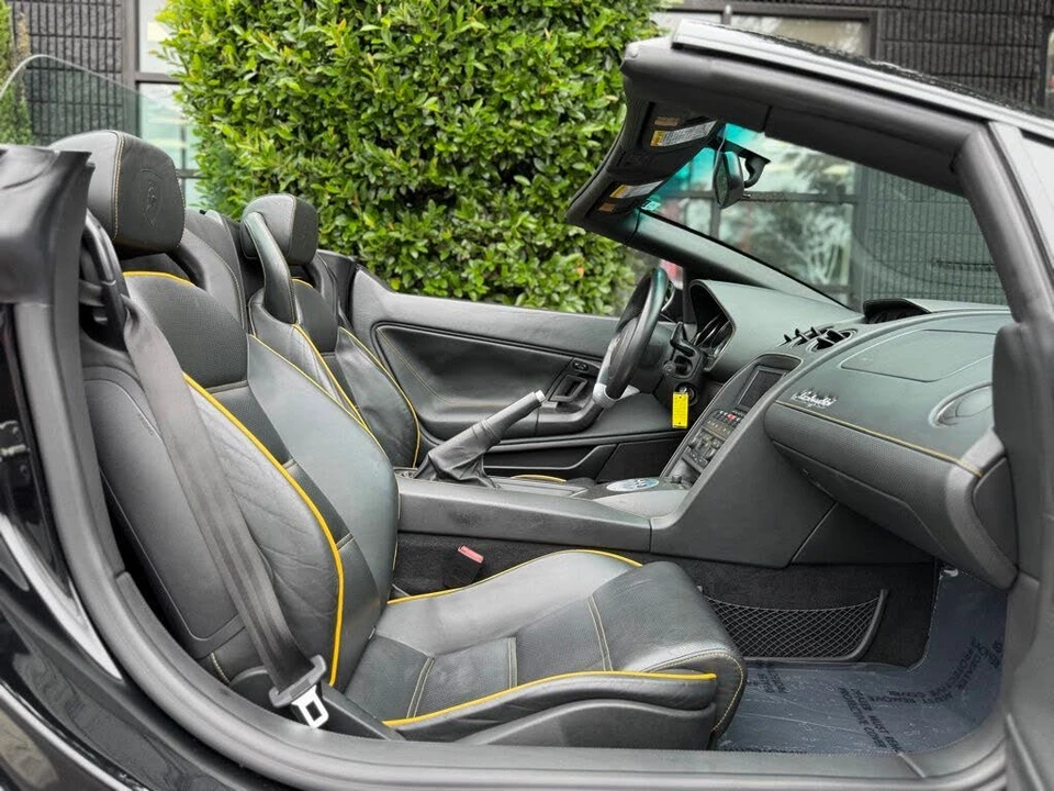 2007 Lamborghini Gallardo - Image 28 of 31