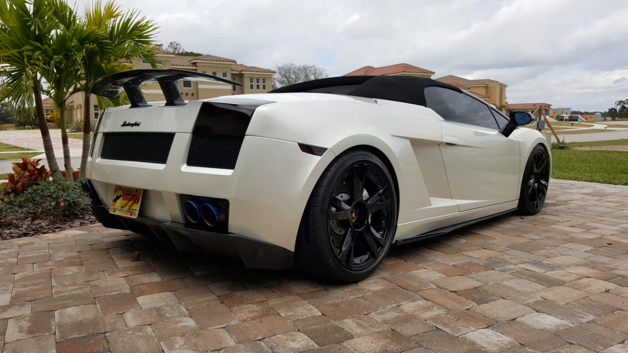2007 Lamborghini Gallardo - Image 11 of 20